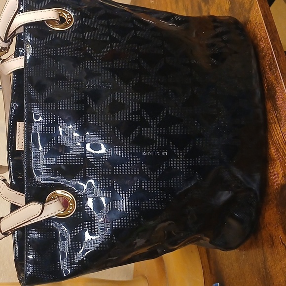 Michael kors logo pvc signature tote black and tan With Matching Wallet Set - Picture 5 of 16